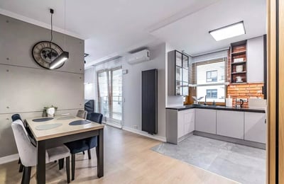 Alquiler a largo plazo de piso de 3 habitaciones 68 m² en el barrio Mokotów, Varsovia, Polonia