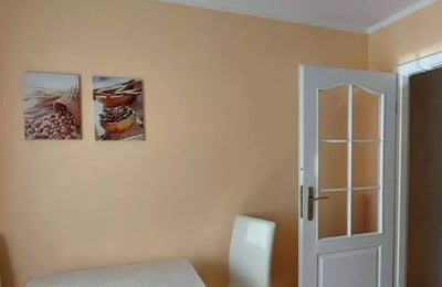 Langzeitmiete: 2-Zimmer-Wohnung, 52 m² im Stadtteil Gaj, Breslau, Polen