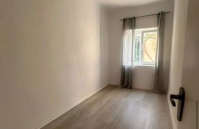 Langzeitmiete: 3-Schlafzimmer-Wohnung 100 m² in Alicante, Spanien