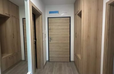 Langzeitmiete: 2-Schlafzimmer-Wohnung, Varna, Bulgarien