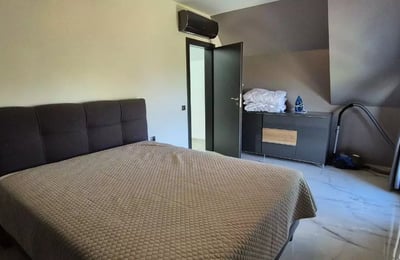 Langzeitmiete: geräumige 3-Zimmer-Wohnung in einer Premiumanlage — Trakata, Varna, Bulgarien