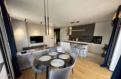 Long-term rent of 2-room apartment 60 m², Kraków, Poland