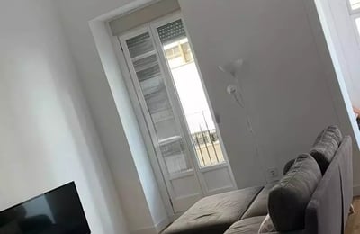 Location longue durée d’un appartement de 68 m² avec 1 chambre à Alicante, Espagne
