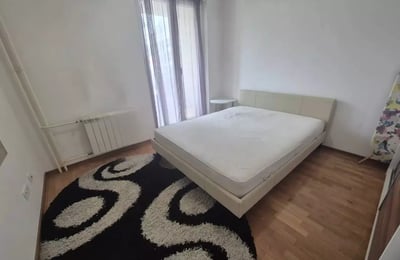 Alquiler a largo plazo de piso de 2 habitaciones 46 m² en Zvezdara, Belgrado, Serbia