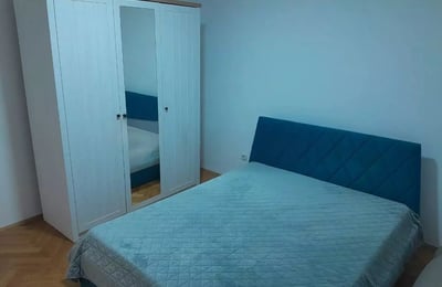 Долгосрочная аренда 3-комнатной квартиры 73 м² в районе Баново Брдо, Белград, Сербия