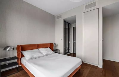 Langzeitmiete: 2-Zimmer-Wohnung 54 m² im Zentrum von Warschau, Polen