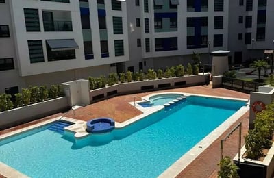 Long-term rent of 3-bedroom apartment 90 m² in Alicante, Spain