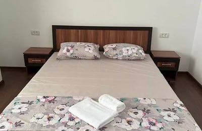 Langzeitmiete: 2-Zimmer-Wohnung 65 m², im Stadtzentrum, Constanța, Rumänien