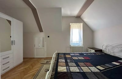 Langzeitmiete: 4-Zimmer-Wohnung, 200 m², in Zvezdara, Belgrad, Serbien