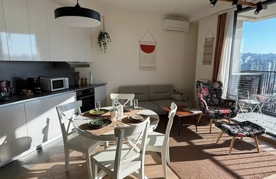 Alquiler a largo plazo de un piso de 3 habitaciones 72 m², en BW Metropolitan, Belgrado, Serbia