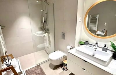 Alquiler a largo plazo de un piso de 3 habitaciones 72 m², en BW Metropolitan, Belgrado, Serbia