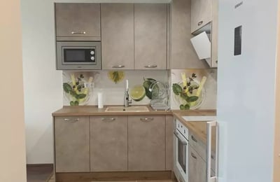 Alquiler a largo plazo de un piso de 2 habitaciones en el barrio Tsveten, Varna, Bulgaria