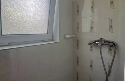 Langzeitmiete: 1+1-Wohnung, Stadtteil Operata, Varna, Bulgarien