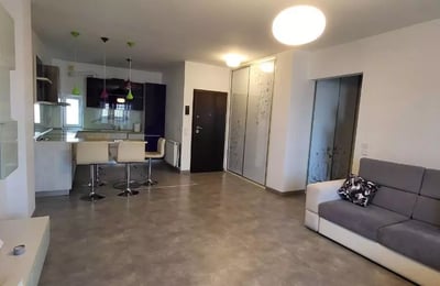 Langfristige Miete einer 2-Zimmer-Wohnung, 60 m², im Stadtteil Coiciu, Constanța, Rumänien