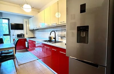 Location longue durée d’un appartement de 2 pièces, 67 m², dans le quartier de Chiajna, Bucarest, Roumanie