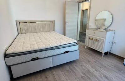 Долгосрочная аренда 2-комнатной квартиры, 55 м², в районе Мамая, Констанца, Румыния