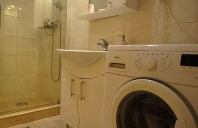 Долгосрочная аренда 2-комнатной квартиры, 40 м², в районе Мамая, Констанца, Румыния