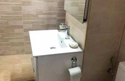 Долгосрочная аренда студии, 42 м², в районе Faleza Nord, Констанца, Румыния