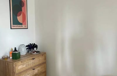 Long-term rental of a 2-room apartment, 16th arrondissement, Paris, France