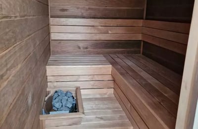 Long-term rental of a 2-level penthouse, 180 m², in the center of Belgrade, Serbia