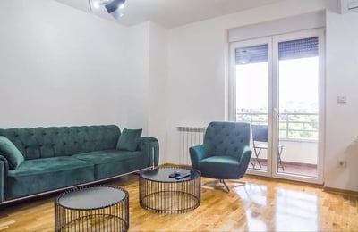 Langfristige Vermietung einer 2-Zimmer-Wohnung, 50 m², im Wohnkomplex Green Residence, Belgrad, Serbien