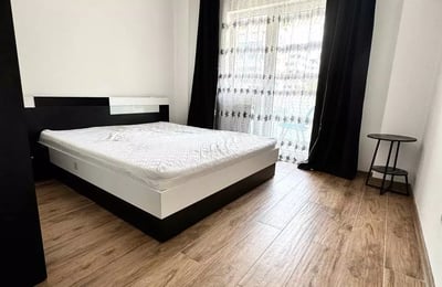 Alquiler a largo plazo de un piso de 2 habitaciones, 50 m², distrito Kiajna, Bucarest, Rumanía