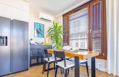 Alquiler a largo plazo de un piso de 3 habitaciones, 63 m², Wola, Varsovia, Polonia