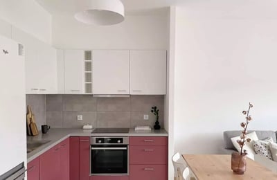 Long-term rental of a 2-room apartment, 44 m², in Wrocław, Poland