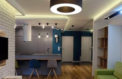Alquiler a largo plazo de un piso de 2 habitaciones, 50 m², en el distrito de Dębniki, Cracovia, Polonia