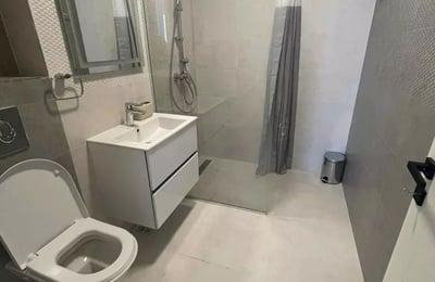 Долгосрочная аренда 2-комнатных апартаментов, 45 м², в районе Mamaia, Констанца, Румыния