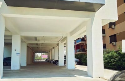 Долгосрочная аренда 3-комнатной квартиры, 100 м², в районе Mamaia, Констанца, Румыния