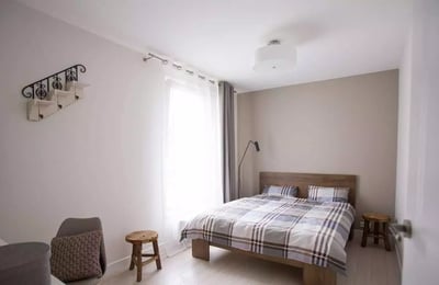 Long-term rental of a 4-room apartment, 84 m², Wola district, Warsaw, Poland