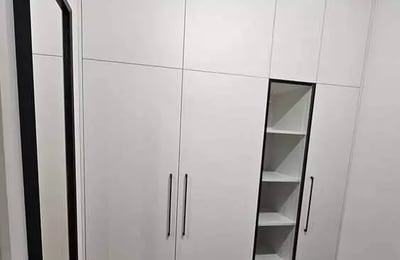 Langzeitmiete einer 2-Zimmer-Wohnung, 44 m², im Stadtteil Kleczków, Breslau, Polen
