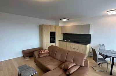 Location longue durée d’un appartement de 2 pièces, 59 m², à Ružinov (Bratislava 2), Bratislava, Slovaquie