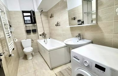 Alquiler a largo plazo de un piso de 3 habitaciones, 94 m², en Chiajna, sector 6, Bucarest, Rumanía