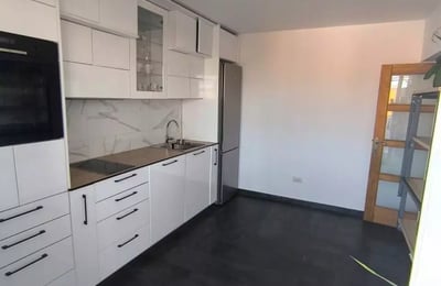 Долгосрочная аренда 2-комнатной квартиры, 62 м², в центре, Белград, Сербия