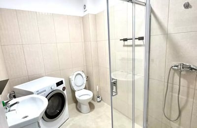 Alquiler a largo plazo de un estudio en Chiajna, sector 6, Bucarest, Rumanía