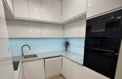 Alquiler a largo plazo de un piso de 2 habitaciones, 50 m², en el distrito de Krowodrza, Cracovia, Polonia