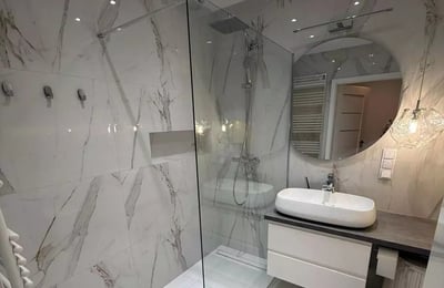 Alquiler a largo plazo de un piso de 2 habitaciones, 50 m², en el distrito de Krowodrza, Cracovia, Polonia