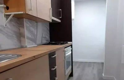 Langzeitmiete einer 3-Schlafzimmer-Wohnung, 90 m², in Alicante, Spanien