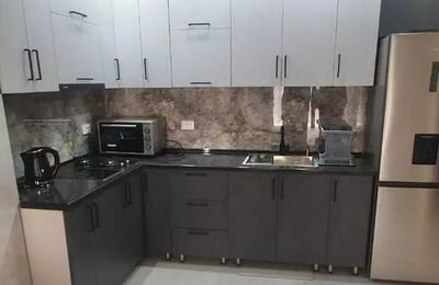 Langzeitmiete einer 3-Zimmer-Wohnung, 70 m², in Batumi, Georgien