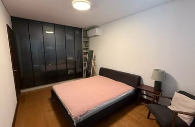 Alquiler a largo plazo de un piso de 2 habitaciones, 60 m², en la residencia premium Knez Miloš, Belgrado, Serbia