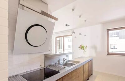 Long-term rental of a 4-room two-level apartment, 147 m², Mokotów, Warsaw, Poland