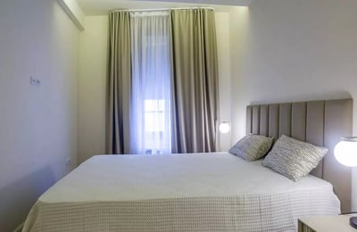 Langzeitmiete einer 3-Zimmer-Wohnung, 85 m², in Vračar, Belgrad, Serbien