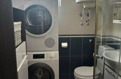 Long-term rental of a 3-room apartment, 64 m², in Vračar, Belgrade, Serbia