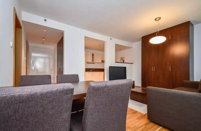 Langzeitmiete einer 2-Zimmer-Wohnung, 51 m², in Staré Mesto, Bratislava, Slowakei