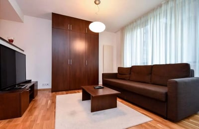 Langzeitmiete einer 2-Zimmer-Wohnung, 51 m², in Staré Mesto, Bratislava, Slowakei