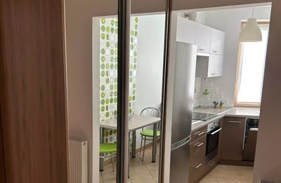 Долгосрочная аренда 2-комнатной квартиры, 48 м², в районе Stare Dębniki, Краков, Польша
