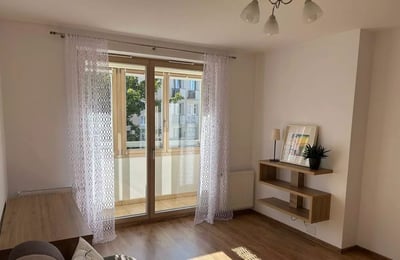 Долгосрочная аренда 2-комнатной квартиры, 48 м², в районе Stare Dębniki, Краков, Польша