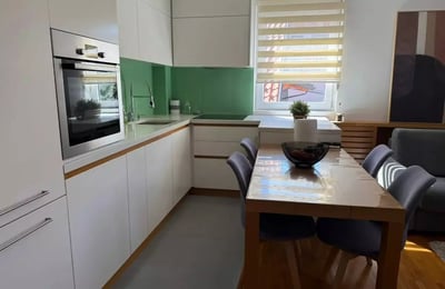 Location longue durée d’un appartement de 3 pièces, 60 m², à Voždovac, Belgrade, Serbie